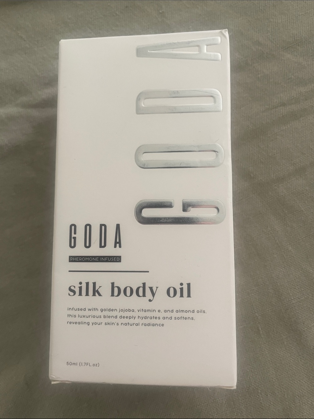 Silk Body Oil — White